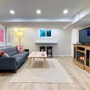 Marina House Unit B Apartment